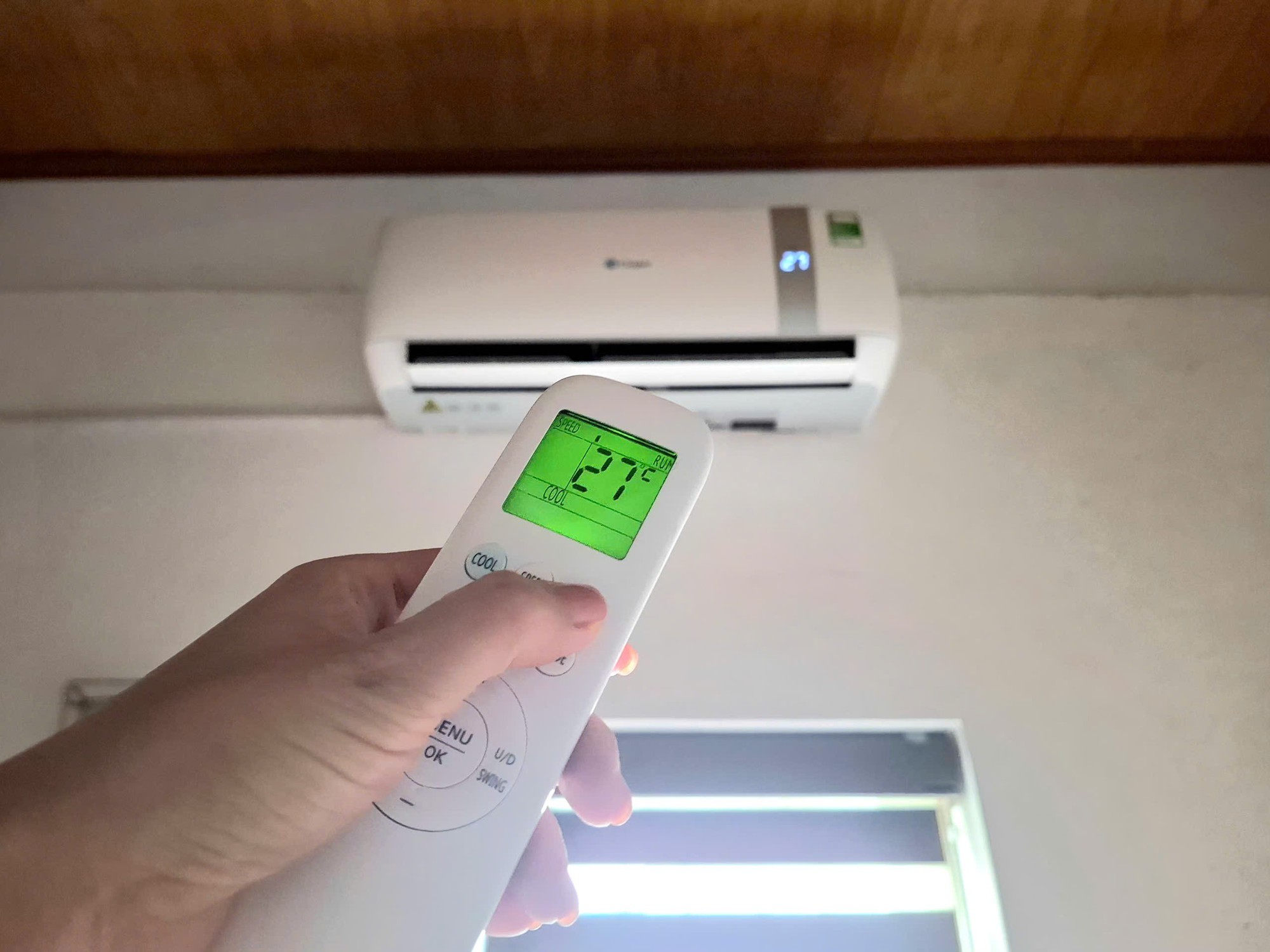 1000052231-17813429781731403400703 Thợ điện tiết lộ 3 nguyên tắc đơn giản giúp bật điều hòa cả ngày không lo tốn điện- Ảnh 1.