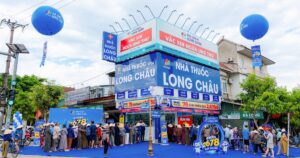 2.678 nhà thuốc trên toàn quốc – Dấu ấn gần một thập kỷ Long Châu vươn mình vì một Việt Nam khỏe mạnh
