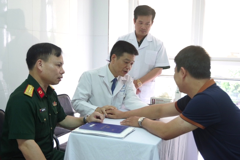 Khai trương phòng khám vảy nến tại Bệnh viện Quân y 7 nâng cao điều trị vảy nến 2026 - Ảnh 2.