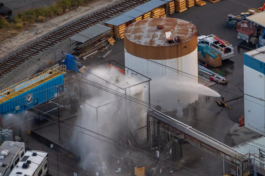 chemical-tank-jpg-17797031743701516484507 Rò rỉ bồn chứa hóa chất độc hại, bang California sơ tán khẩn cấp hàng chục nghìn dân- Ảnh 1.