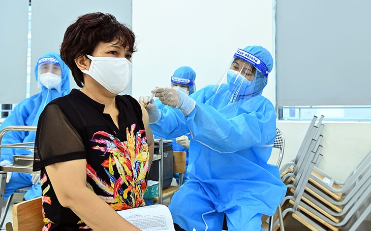 Chi tiết so sánh mức tăng phụ cấp với nhân viên y tế từ 15/7- Ảnh 3.