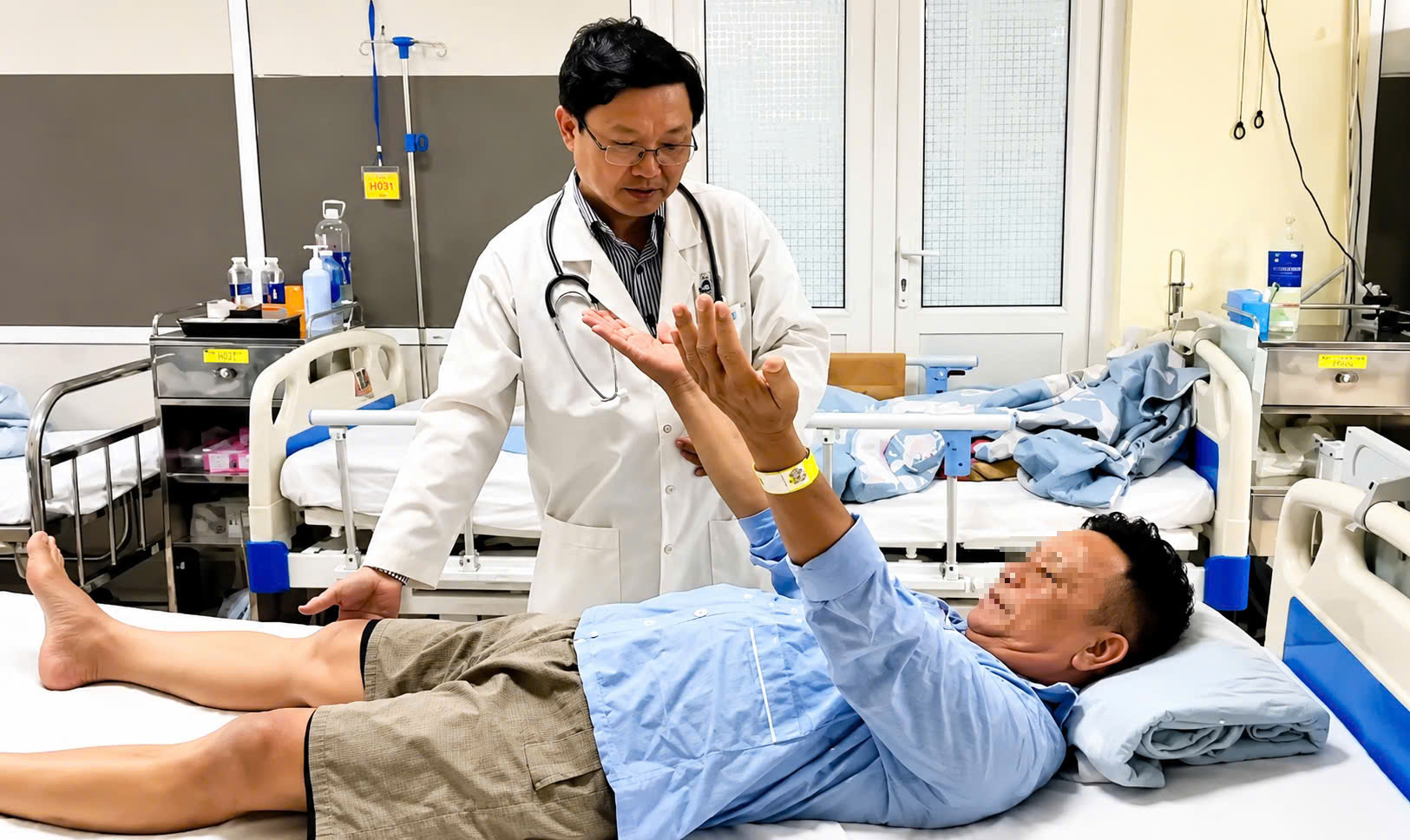 Bảo vệ sức khỏe mùa nắng nóng:  Sốc nhiệt và đột quỵ - nỗi ám ảnh của thời tiết cực đoan- Ảnh 5.