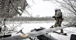 UAV mới của Ukraine khiến tên lửa HIMARS Mỹ không còn vị trí độc tôn