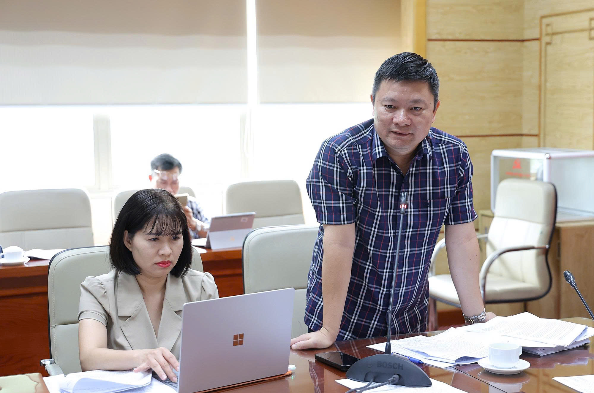 Thứ trưởng Nguyễn Thị Liên Hương: Hoàn thiện pháp lý tổ chức, hoạt động và quản lý cơ sở trợ giúp xã hội- Ảnh 2.