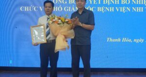 Tiến sĩ Nguyễn Hữu Thành được bổ nhiệm làm Phó Giám đốc Bệnh viện Nhi Thanh Hóa